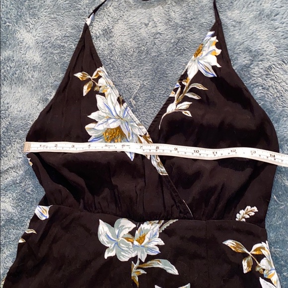 FLORAL HALTER PALAZZO JUMPSUIT - Picture 5 of 8